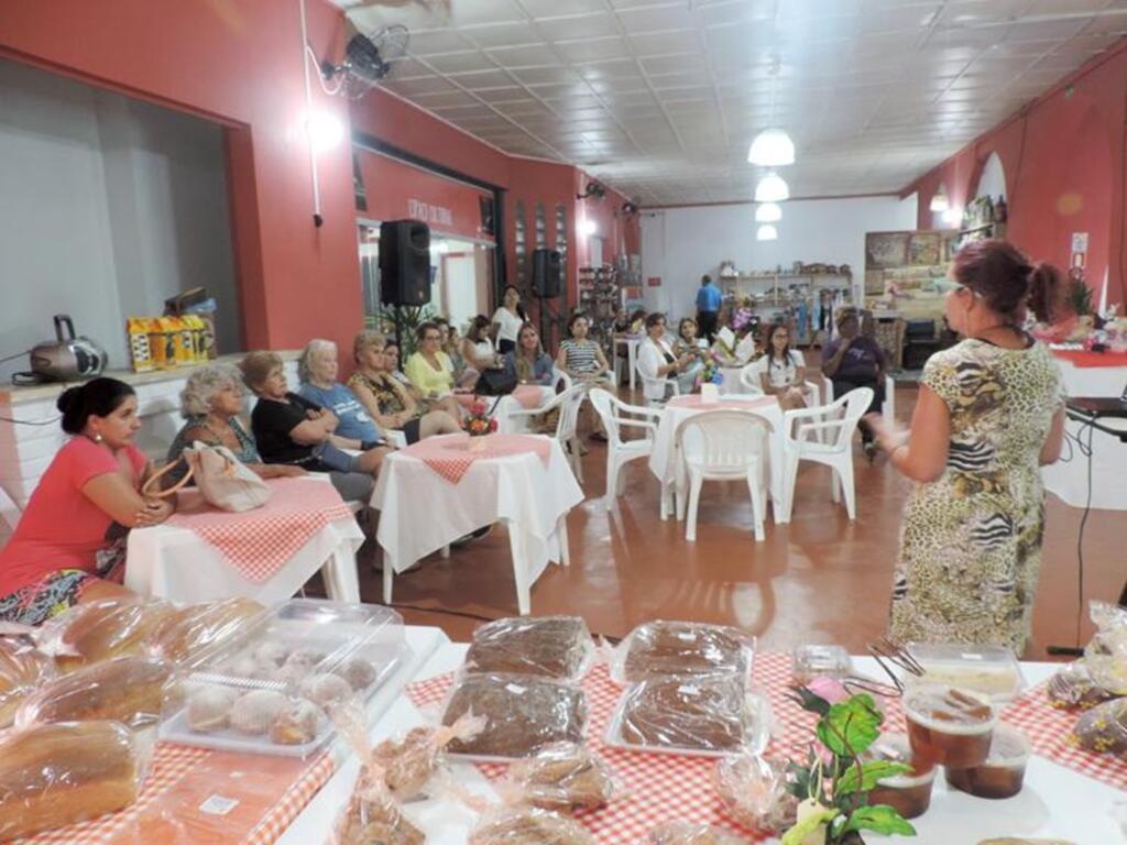 ENCONTRO DE MULHERES NA CASA DA TERRA  SUPERA EXPECTATIVA