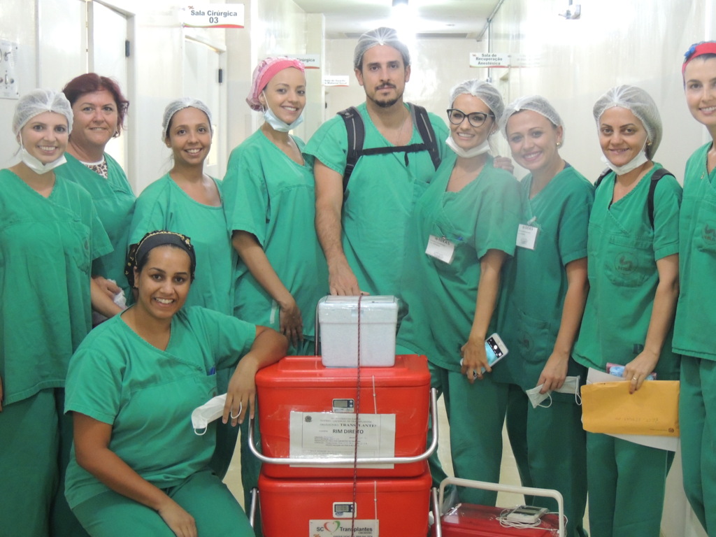 HOSPITAL REGIONAL DE ARARANGUÁ REALIZA CIRURGIA INÉDITA DE CAPTAÇÃO DE ÓRGÃO