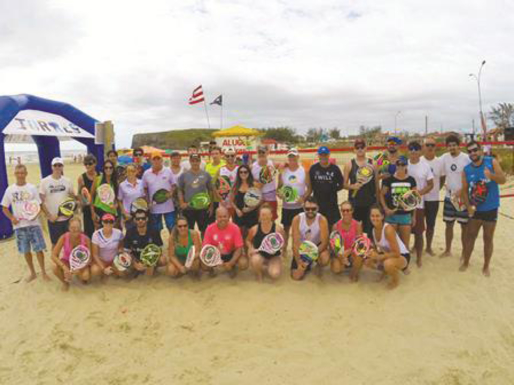 SUCESSO NO 1º BEACH TENNIS DA PRAIA DA CAL