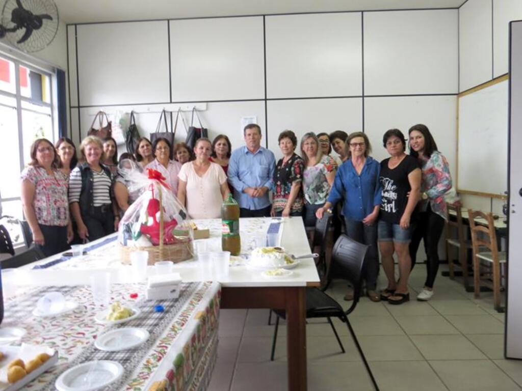 CLUBE DE MÃES  DE SÃO JOÃO  DO SUL  ENCERRA  ATIVIDADES  DO ANO DE 2017
