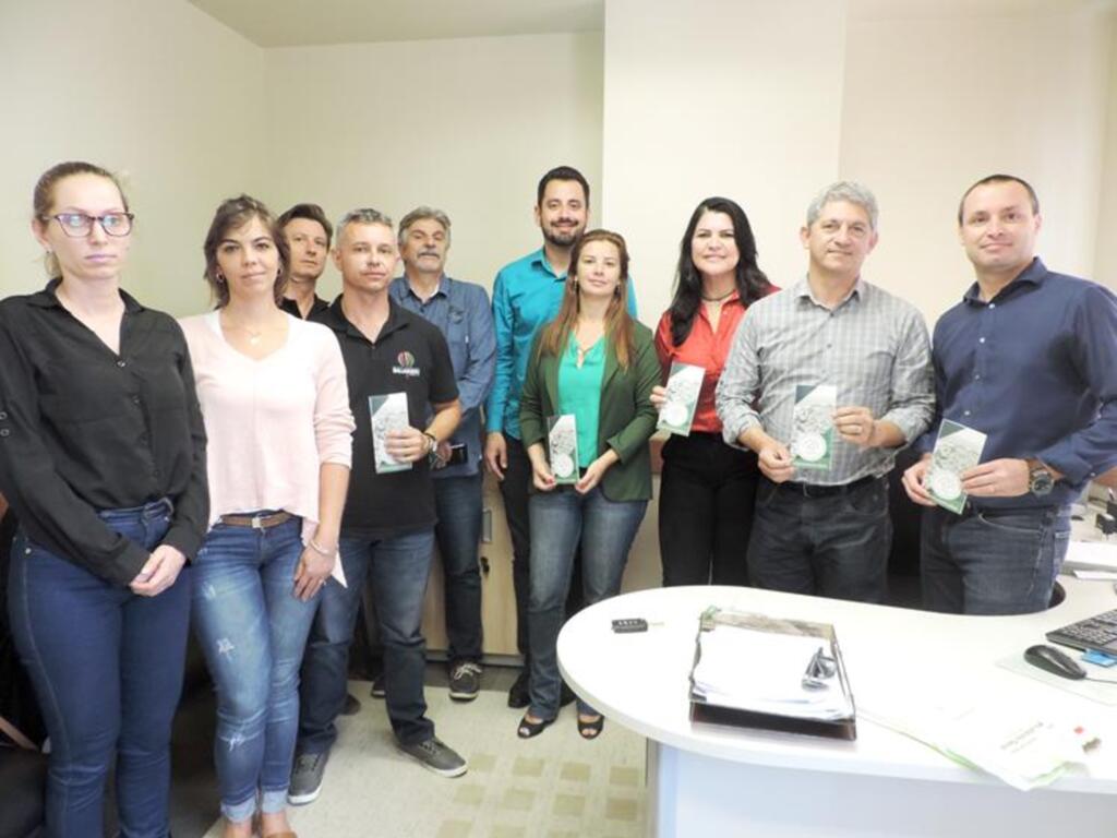 HOSPEDAGEM LEGAL: PROJETO VISA A REGULARIZAÇÃO E QUALIFICAÇÃO DOS MEIOS DE HOSPEDAGEM EM TORRES