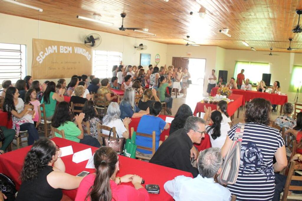 ASSOCIAÇÃO DOS CLUBES DE MÃES DE SÃO JOÃO DO SUL REALIZA ENCONTRO DE CONFRATERNIZAÇÃO