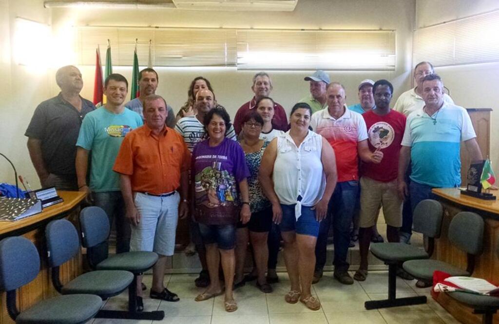 MAMPITUBA E MORRINHOS DO SUL PROMOVEM  MUTIRÃO DA ESPERANÇA CAMPONESA