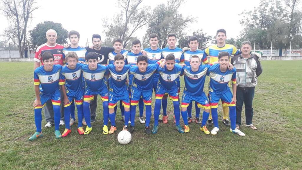 SÃO JOÃO DO SUL VENCE O TURVO NA SEMIFINAL E SE CLASSIFICA PARA A GRANDE FINAL DA COPA AMESC DE FUTEBOL SUB-15
