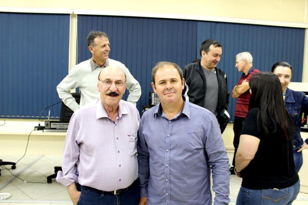DEPUTADO MANOEL MOTA ACOMPANHA CONVENÇÕES DO PMDB NO EXTREMO SUL