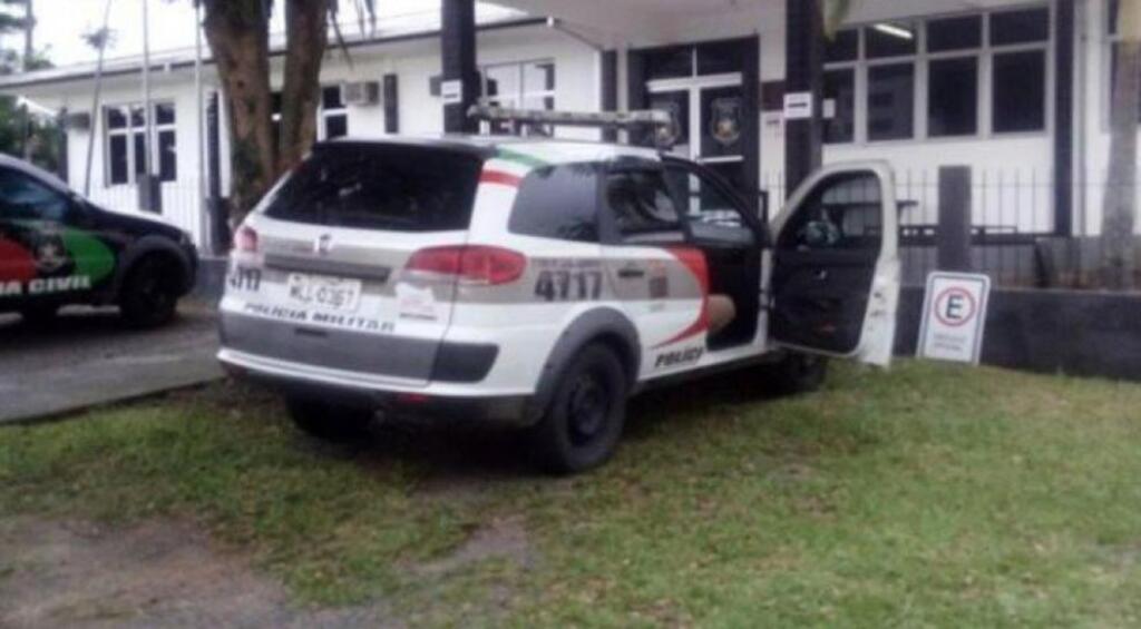 HOMEM ABANDONA MULHER E FOGE COM A CUNHADA DE 12 ANOS