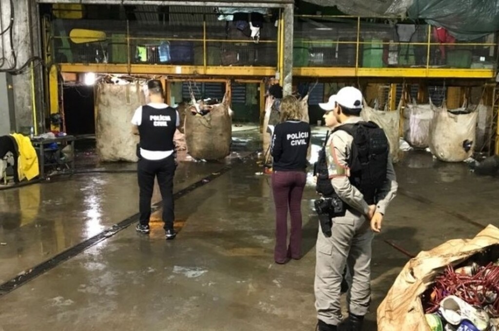  - Feto foi encontrado por recicladora em usina de lixo de Passo Fundo (Foto: Lucas Cidade/Rádio Uirapuru)  A polícia investiga o caso de