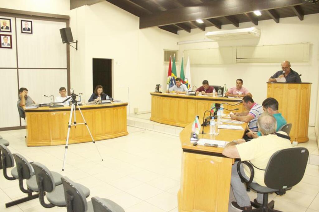 SESSÃO ORDINÁRIA DA CÂMARA DE VEREADORES DE MAMPITUBA