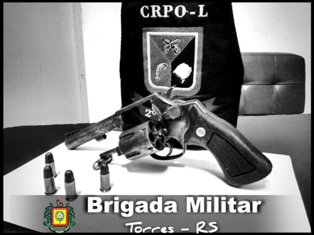 PRESO POR PORTE DE ARMA DE FOGO