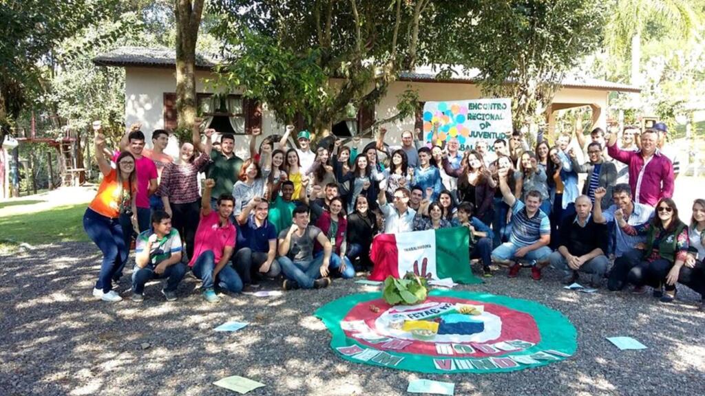 MORRINHOS DO SUL SEDIA O 1º ENCONTRO  REGIONAL DA JUVENTUDE TRABALHADORA RURAL