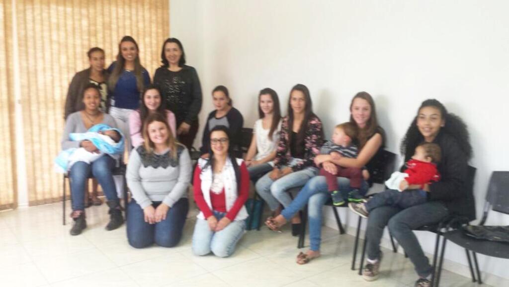 CRAS DE SÃO JOÃO DO SUL  REALIZA PROJETO MAMÃE CORUJA