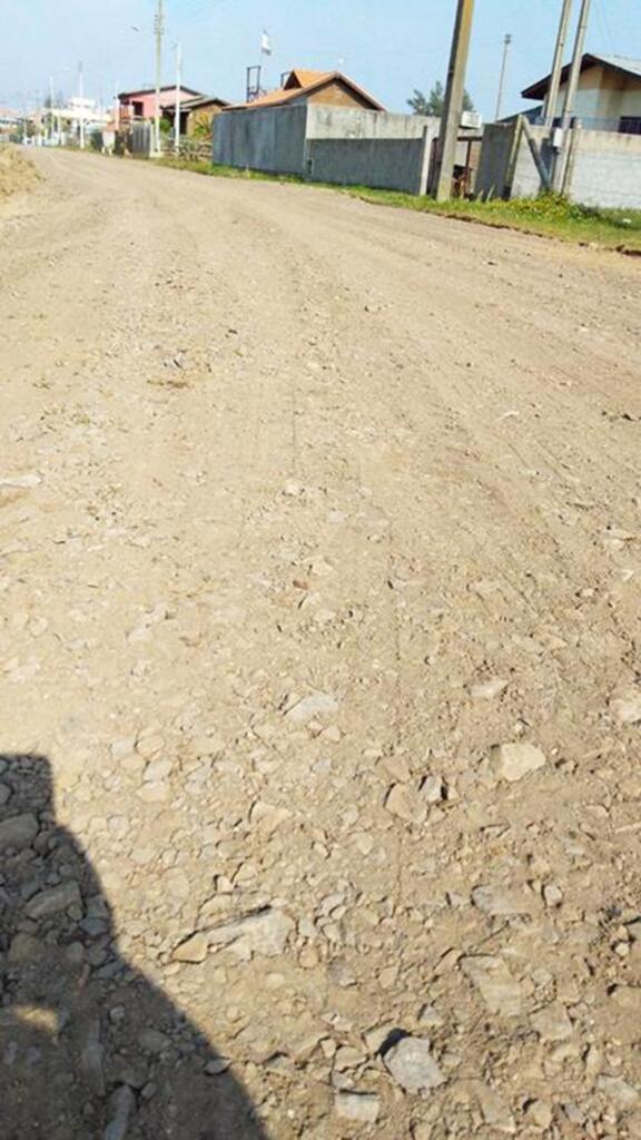 SECRETARIA DE OBRAS  CONTINUA TRABALHANDO  E EXECUTANDO OBRAS