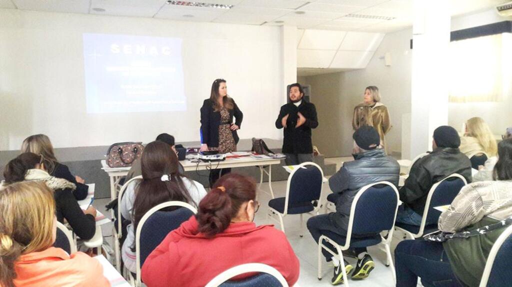 CURSO DE  BOAS PRÁTICAS DA  ALIMENTAÇÃO QUALIFICA  MICROEMPREENDEDORES