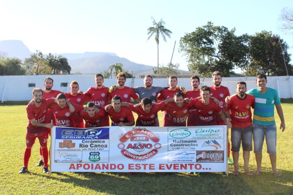 BONS JOGOS ABREM A 1ª COPA MUNICIPAL  DE FUTEBOL DE PRAIA GRANDE