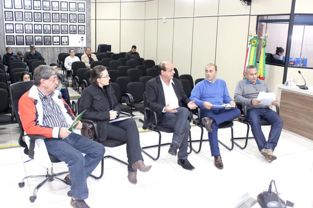 PRESIDENTE DA AMESC VISITA PRAIA GRANDE