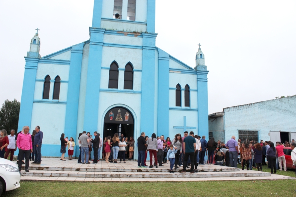 COMUNIDADE DE NOVA FÁTIMA COMEMORA A REALIZAÇÃO DA GRANDE FESTA RELIGIOSA