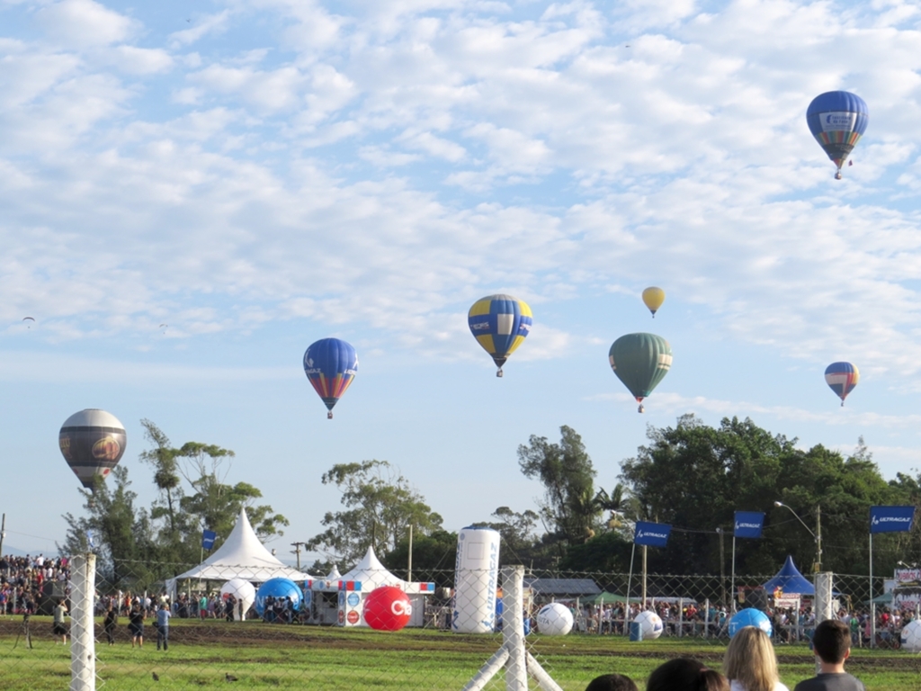 29º FESTIVAL INTERNACIONAL DE BALONISMO COMEÇA NESTA SEXTA-FEIRA