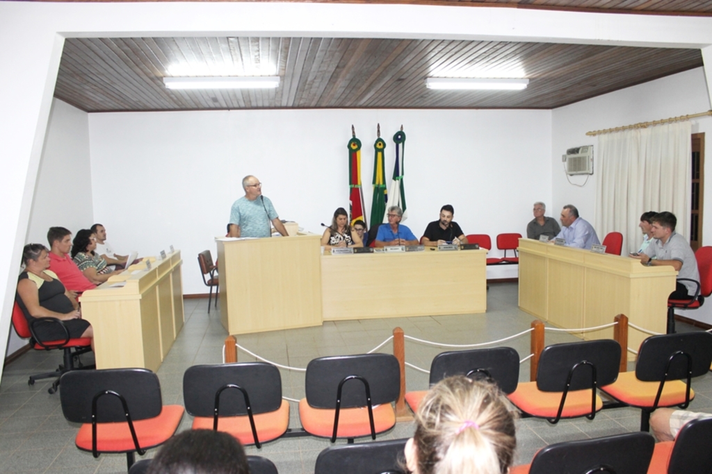 VEREADORES SOLICITAM MELHORIAS EM MORRINHOS DO SUL