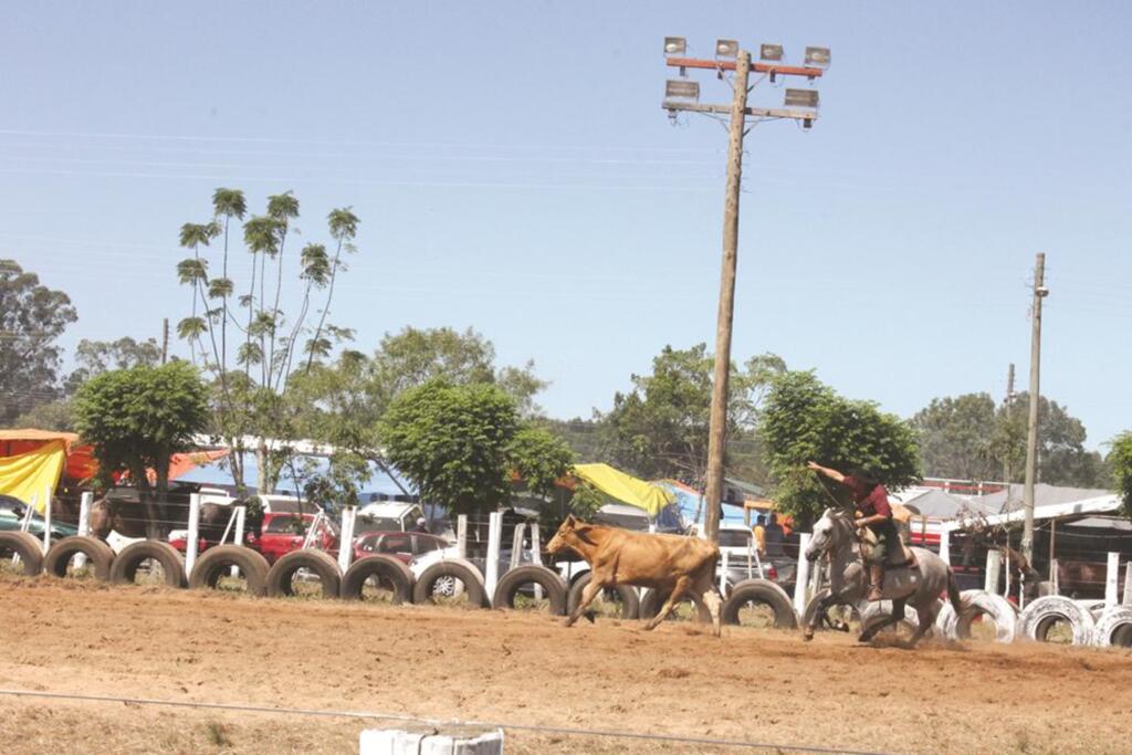 COMEÇOU O XXIII RODEIO CRIOULO NACIONAL DO CTG PORTEIRA CATARINENSE DE SÃO JOÃO DO SUL