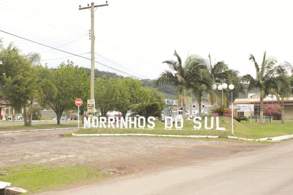 FESTA DE ANIVERSÁRIO DO MUNICÍPIO DE MORRINHOS DO SUL