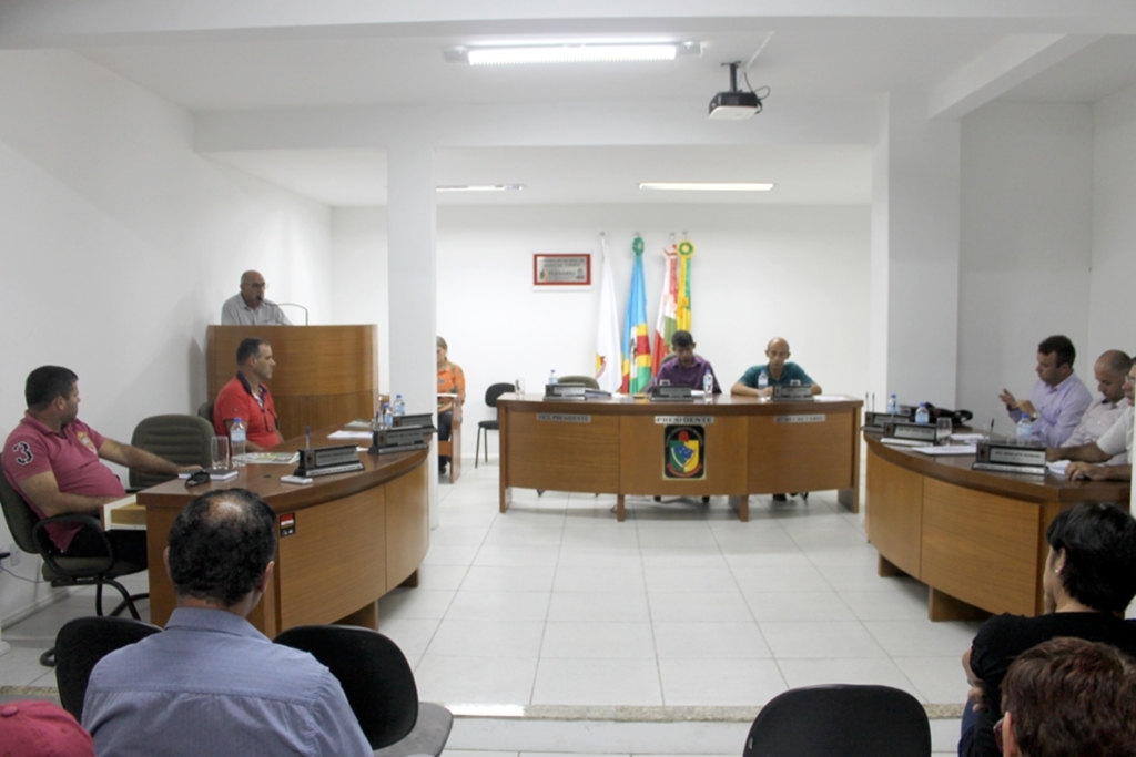 VEREADORES DE PASSO DE TORRES PREOCUPADOS COM O EXCESSO DE VIOLÊNCIA NO MUNICÍPIO