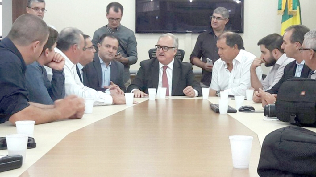 ASSINADO CONTRATO PARA CONSERVAÇÃO DA RODOVIA RS-494
