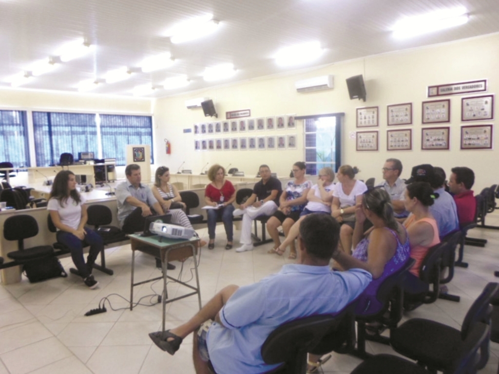 ENTIDADES REALIZAM REUNIÃO SOBRE A  VIGILÂNCIA SANITÁRIA DE SÃO JOÃO DO SUL