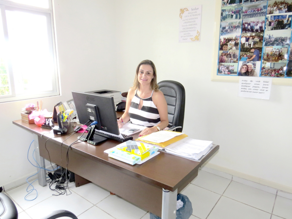 SECRETÁRIA REJANE BORBA FALA DAS PRIMEIRAS AÇÕES NA SAÚDE