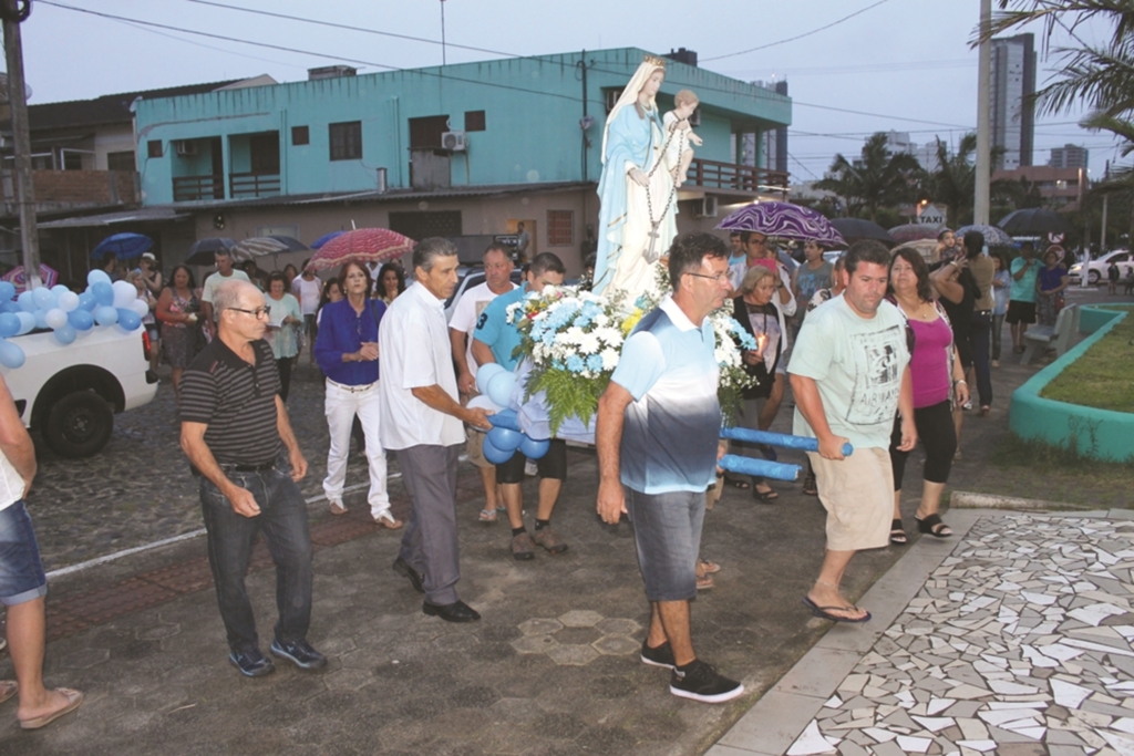 TORRES E PASSO DE TORRES FESTEJAM  NOSSA SENHORA DOS NAVEGANTES