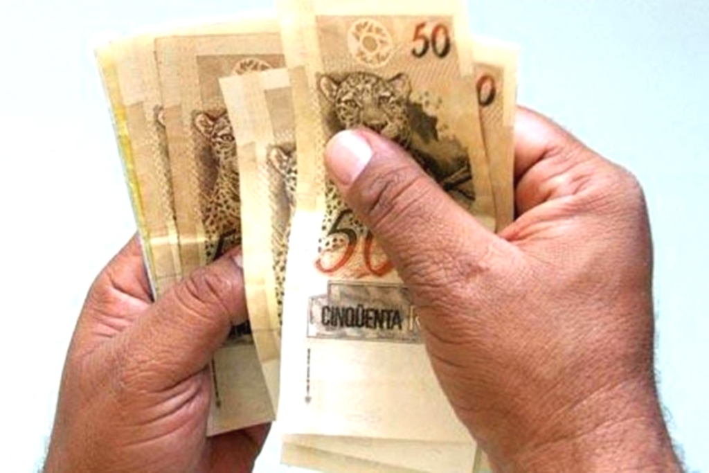 NOVO SALÁRIO MÍNIMO DE R$ 945,80 DEVERÁ SER ANUNCIADO NOS PRÓXIMOS DIAS