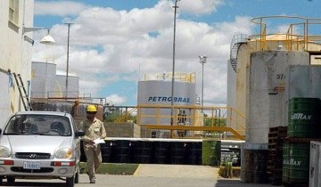 PETROBRAS ANUNCIA AUMENTO NOS PREÇOS DE COMBUSTÍVEIS NAS REFINARIAS