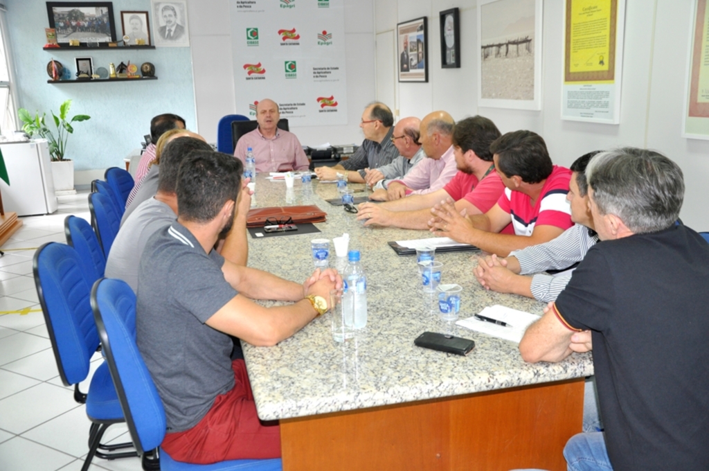 MOTA E AIMSC PARTICIPAM DE REUNIÃO NA SECRETARIA DE AGRICULTURA