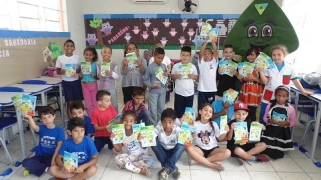 TURMINHA DO SULCA ENCERRA TEMPORADA 2016 APÓS PASSAR EM 96 ESCOLAS
