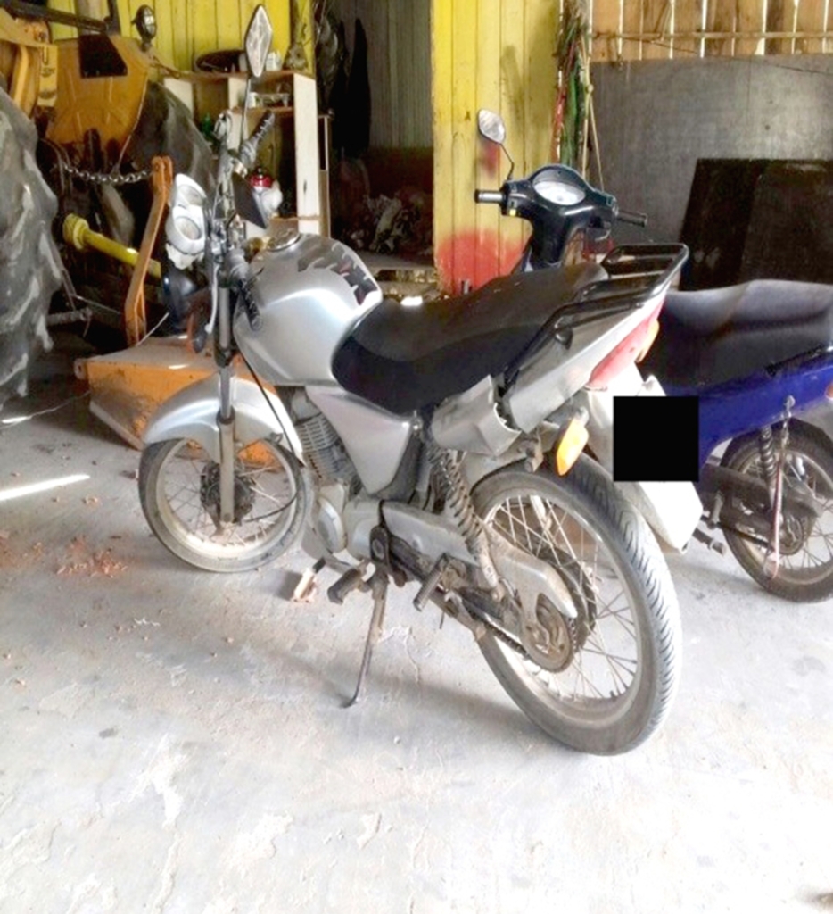 BRIGADA MILITAR DE TORRES RECUPERA MOTOCICLETA FURTADA