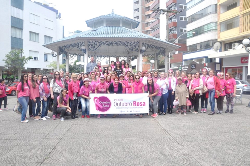 TORRES PROMOVE AÇÕES ESPECIAIS DO OUTUBRO ROSA