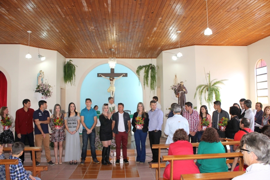 FESTA EM HOMENAGEM A SÃO FRANCISCO DE ASSIS