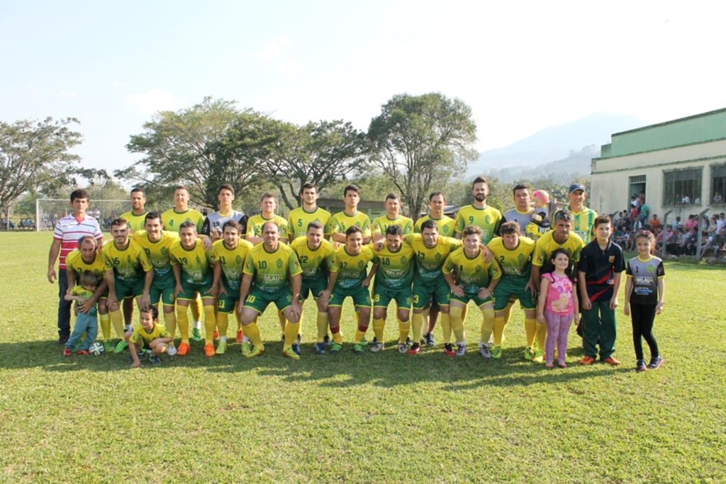 FLOR DA SERRA CONQUISTA O CAMPEONATO MUNICIPAL DE FUTEBOL DE MORRINHOS DO SUL