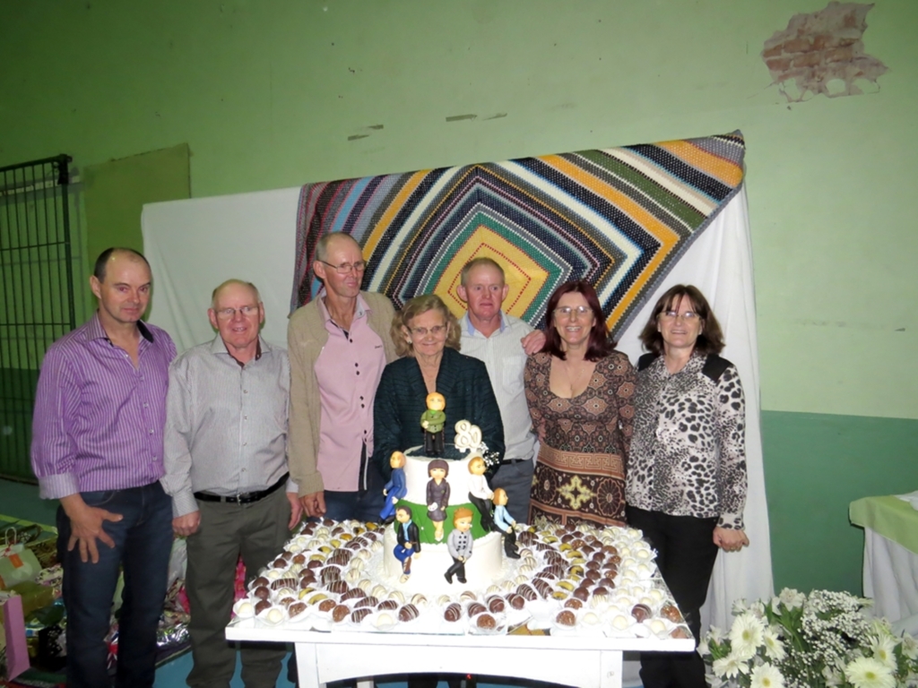 FESTA DE ANIVERSÁRIO DE 80 ANOS DE NADIR FRAGA MAGNUS