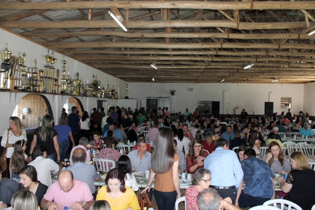 GRANDE FESTA EM HONRA A SANTA TEREZINHA E SÃO JOSÉ É REALIZADA EM FORQUILHINHA, SÃO JOÃO DO SUL