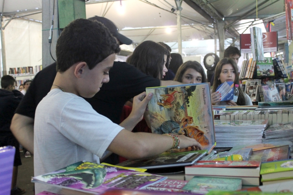 16ª FEIRA DO LIVRO ACONTECERÁ DURANTE A 29ª SEMANA FARROUPILHA