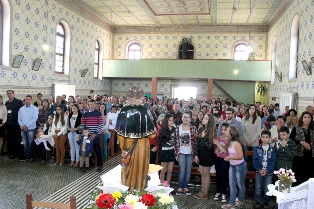 COMUNIDADE DE TIMBOPEBA REALIZA A 81ª FESTA EM HONRA A SÃO ROQUE