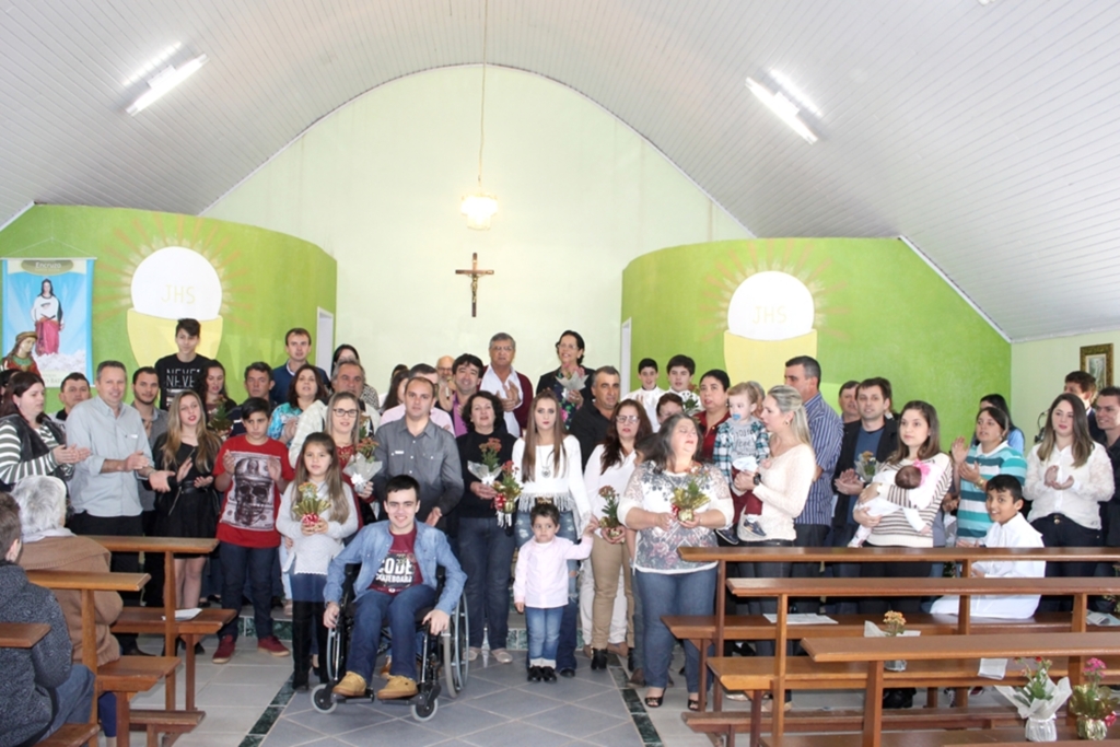 ENCRUZO REALIZA FESTA EM HONRA A SANTA LUZIA E NOSSA SENHORA APARECIDA
