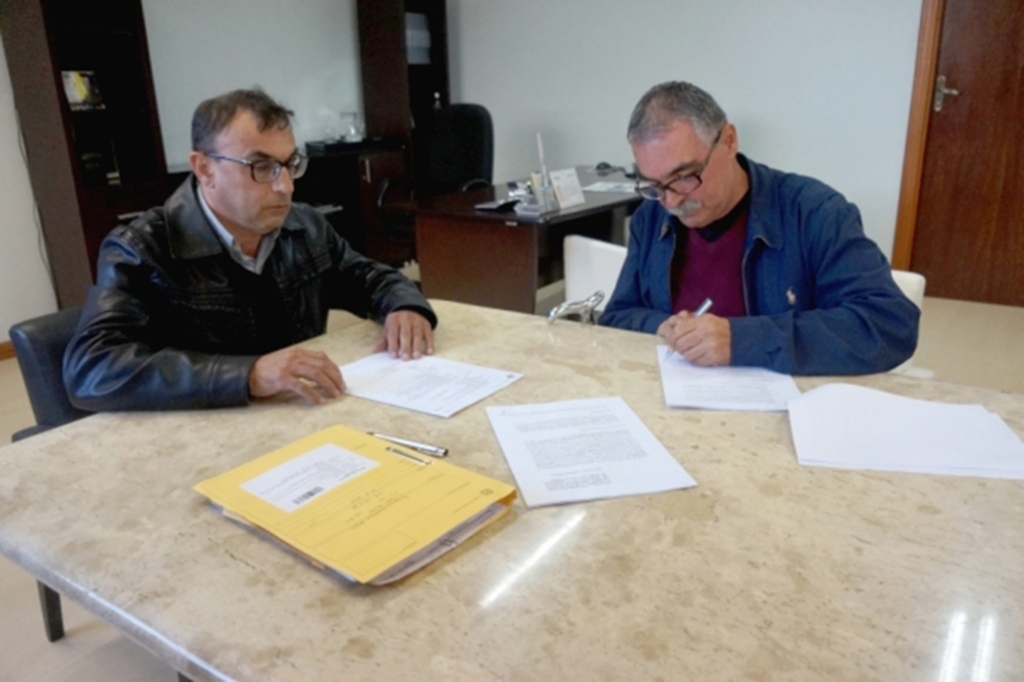 ASSINADO NA ADR ARARANGUÁ CONVÊNIO PARA RECUPERAÇÃO DE ESTRADA EM PASSO DE TORRES
