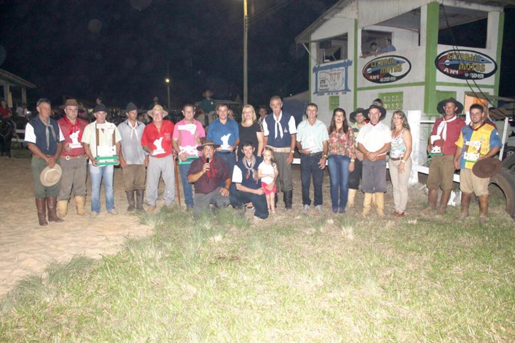 XXII RODEIO CRIOULO NACIONAL DO CTG PORTEIRA CATARINENSE REUNIU MILHARES DE PESSOAS