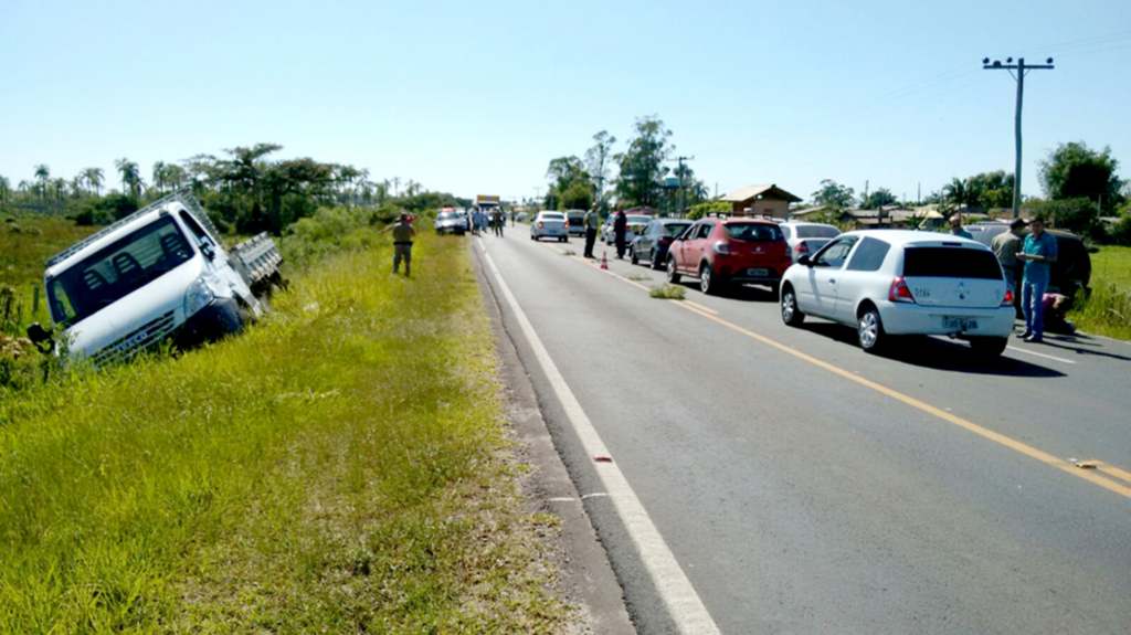 MOTOCICLISTA MORRE EM ACIDENTE EM PASSO DE TORRES