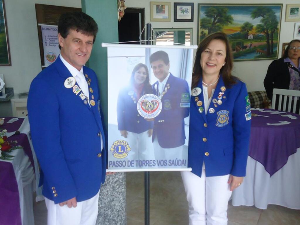 LIONS CLUBE DE PASSO DE TORRES RECEBE VISITA OFICIAL DO GOVERNADOR DO DISTRITO LD-9