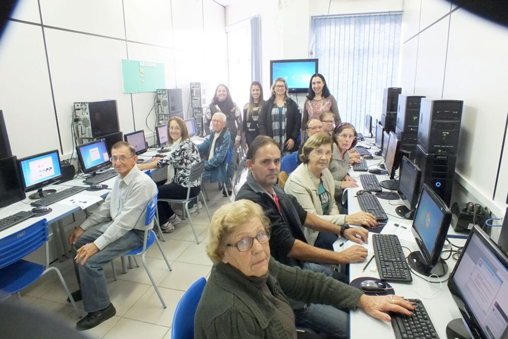 CURSO DE INFORMÁTICA BÁSICA  INICIA EM SÃO JOÃO DO SUL