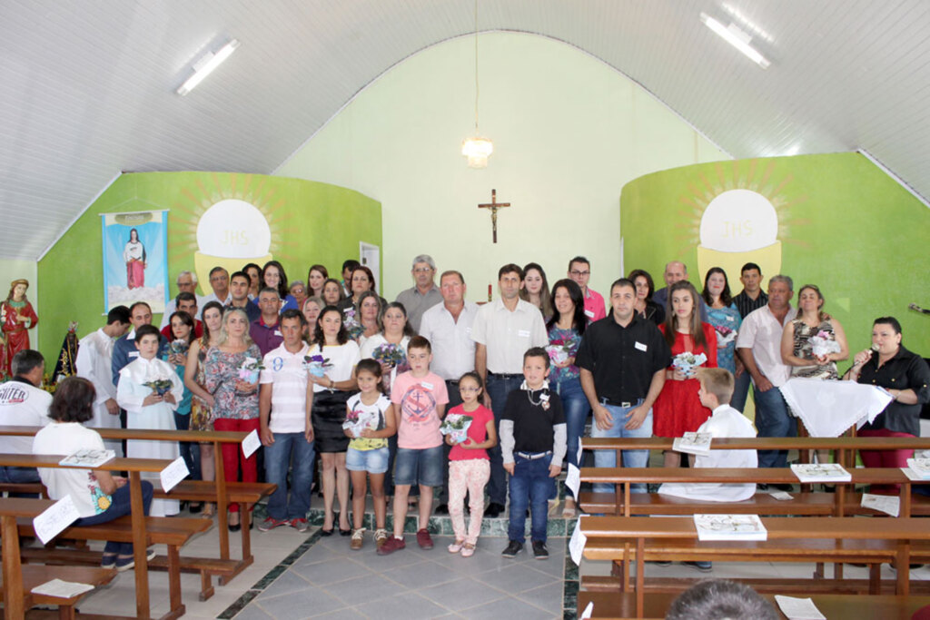 COMUNIDADE DO ENCRUZO REALIZA COM SUCESSO A FESTA EM HONRA A SANTA LUZIA E NOSSA SENHORA APARECIDA