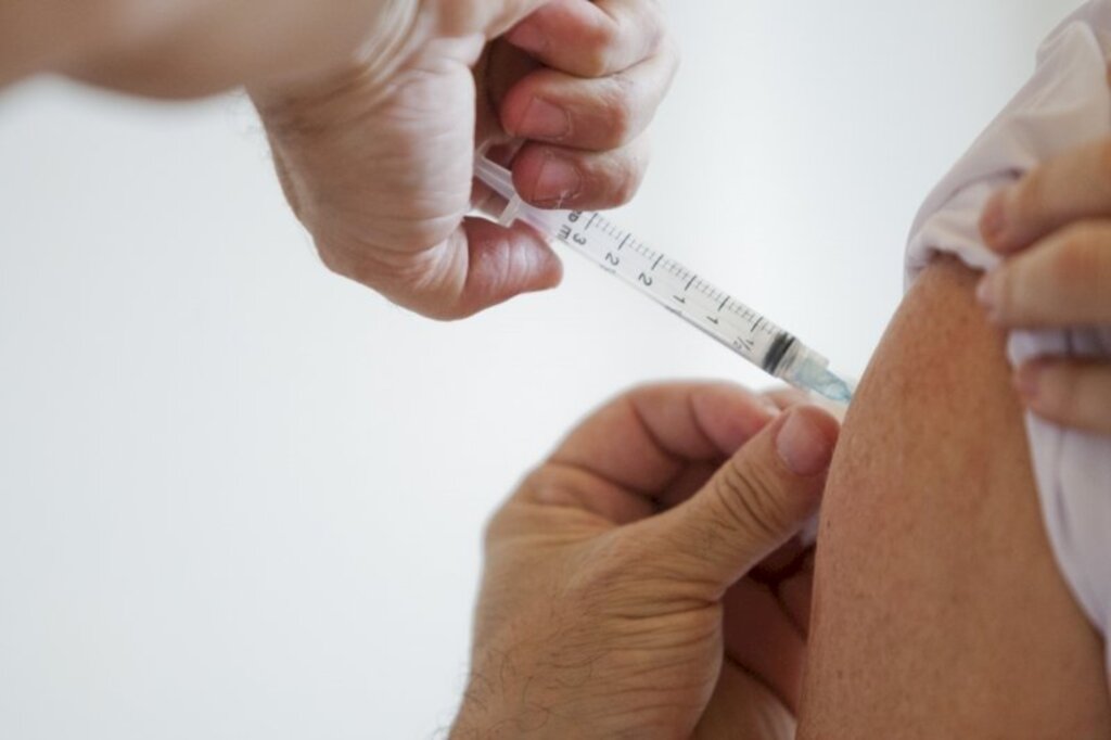 PRORROGADA A CAMPANHA NACIONAL DE VACINAÇÃO CONTRA GRIPE E SARAMPO