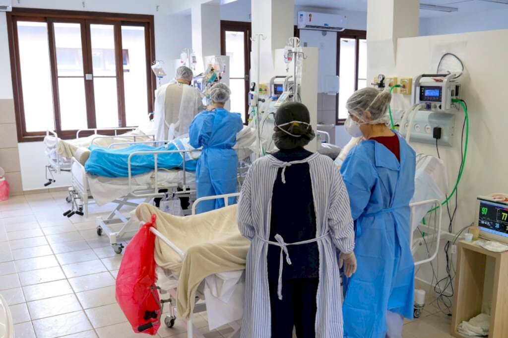 Divulgação/Mauricio Vieira/Secom SC - Desde o início da pandemia, SC teve 1.651.040 casos confirmados e 21.587 óbitos registrados